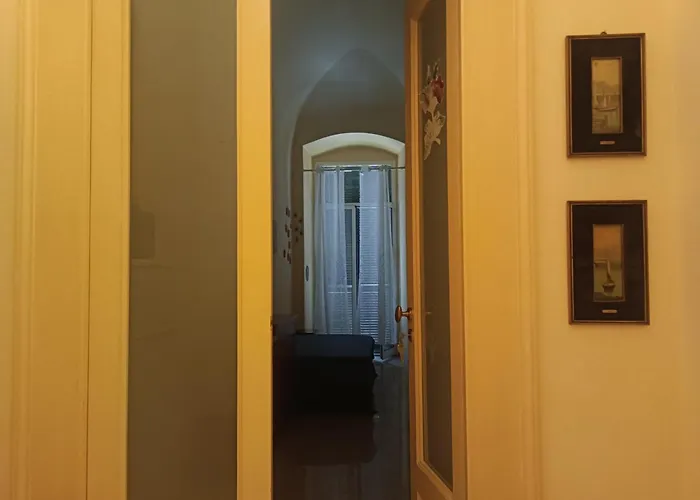 - Comfort Garruba * Bari